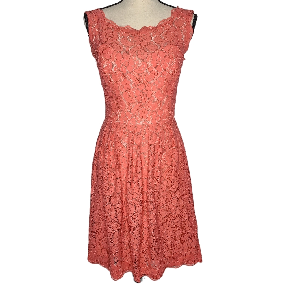 Watters & Watters Coral Lace Dress Size 4